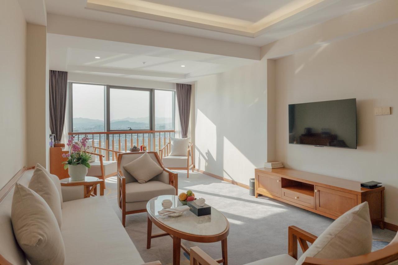 White Swan Guest House Meizhou Meizhou  Exteriör bild